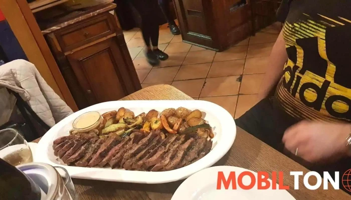 Restaurace Pod Lampou V Teplicich V Sanove Steak - Lípová 337/10