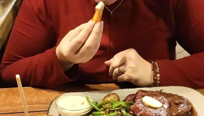 Restaurace Pod Lampou V Teplicich V Sanove Videa - Lípová 337/10
