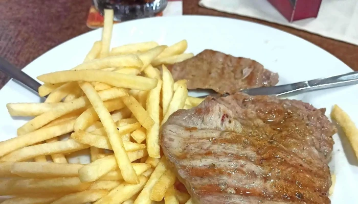 Restaurace Pod Lipou -  Videa - Náměstí 77