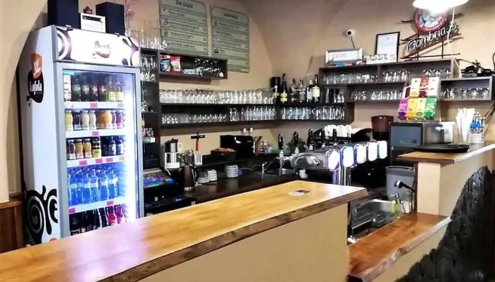 Restaurace Pod Lipou -  Vzhled A Atmosfera - Náměstí 77