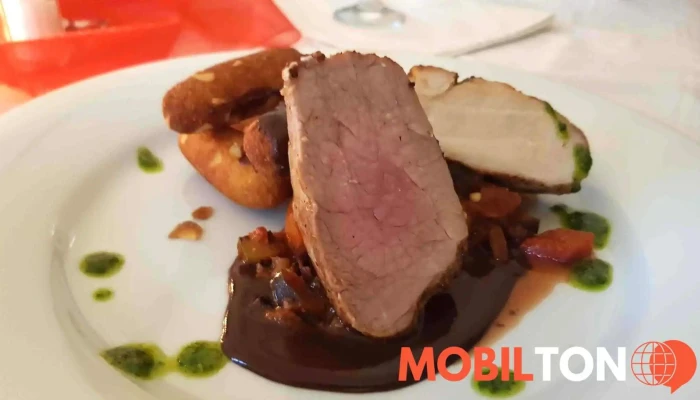 Restaurace Polanecka Jidlo A Piti - Valašská Polanka