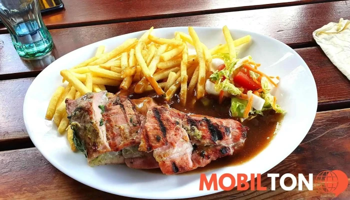 Restaurace Polnicka Jidlo A Piti - Polnička
