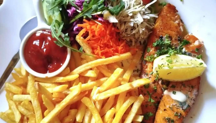 Restaurace Radnice -  Fish And Chips - Chřibská