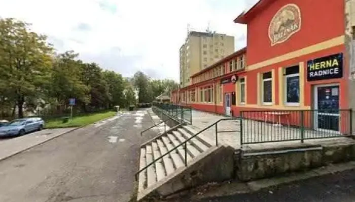 Restaurace Radnice -  Street View A 360deg - Nám. 8. Května 394