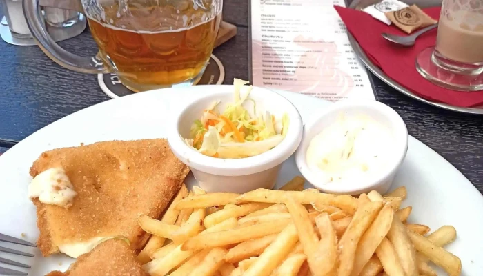 Restaurace Radnicni Sklipek Fotky - Kovářská 20/2