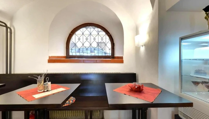 Restaurace Radnicni Sklipek Street View A 360deg - Kovářská 20/2