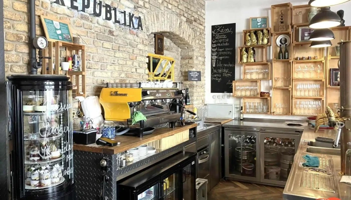 Restaurace Republika -  Vzhled A Atmosfera - 28. Října 1078