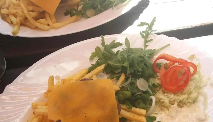 Restaurace Rozkvet Adresa - Hlucká 107