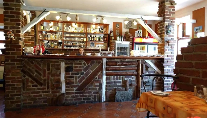 Restaurace Sadska 67 Vse - Paroubkova 67