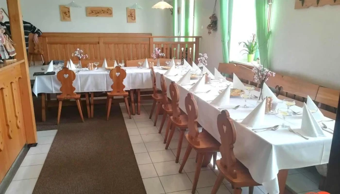 Restaurace Snaha -    Prostredni Senk Vse - Palackého 167