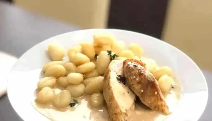 Restaurace Sud -  Jidlo A Piti - Dostihová 672 76315