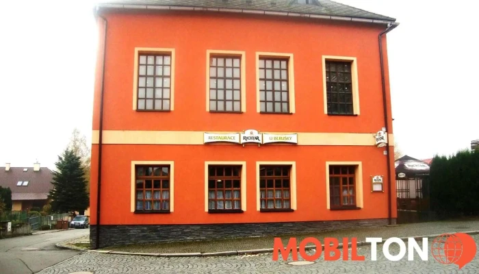 Restaurace U Berusky Od Vlastnika - Nám. Nár. Povst. 19