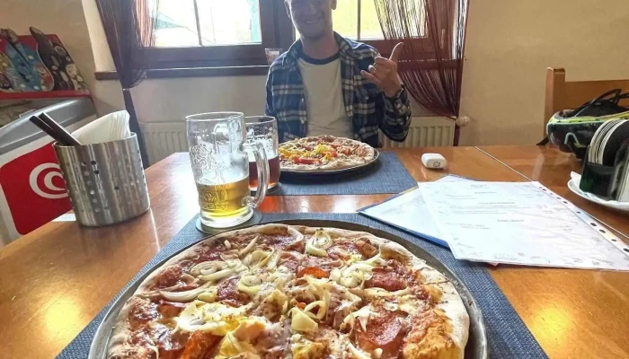 Restaurace U Bileho Jaka Pizza - Čp 92