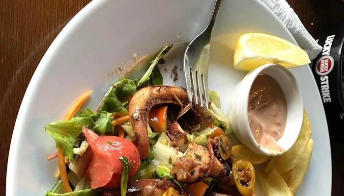 Restaurace U Henschu Pražska 56 - Pražská 56