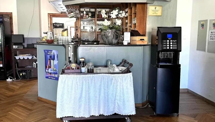 Restaurace U Jezera -  Vzhled A Atmosfera - U Jezera 767