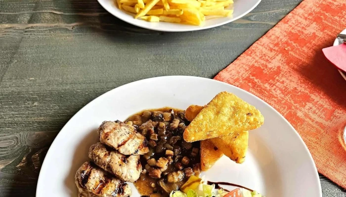 Restaurace U Kajmana -  Hodnoceni - L. Váchy 128
