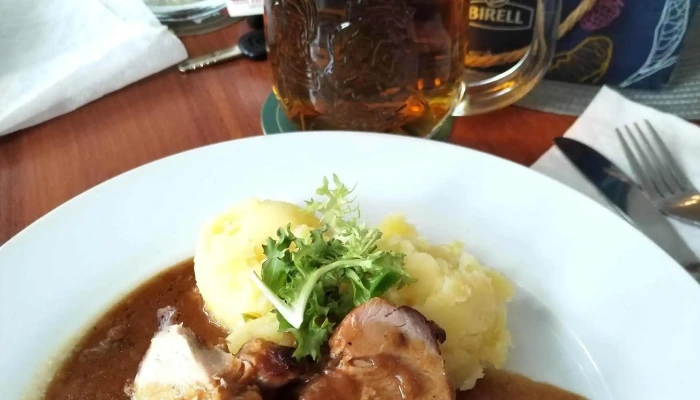 Restaurace U Kuklu Ceny - Náměstí Mudr. J. Svobody 32