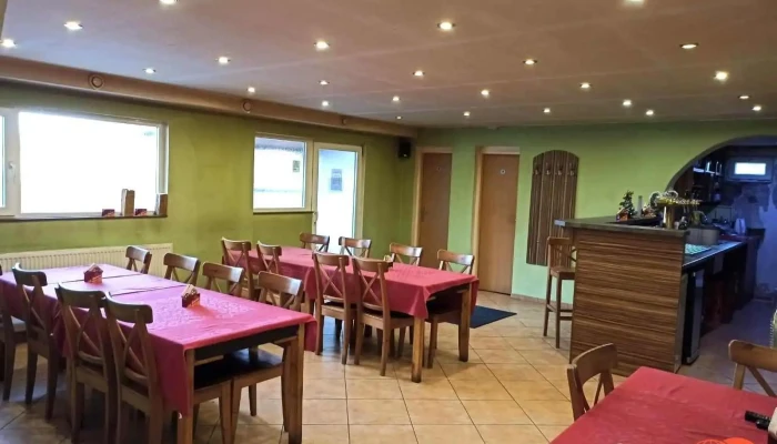 Restaurace U Markety Vzhled A Atmosfera - Nový Březenec 92