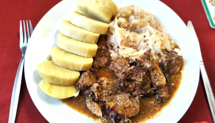Restaurace U Otomanskych Penzion Kysane Zeli - Nymburská 132