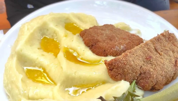 Restaurace U Partika -  Instagram - Valdštejnská 282
