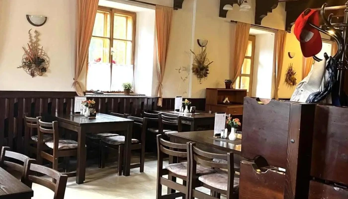 Restaurace U Pily Zdar Penzion Taferna - Bezručova 186/6