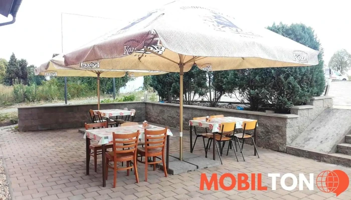 Restaurace U Spěváčků - Všechromy