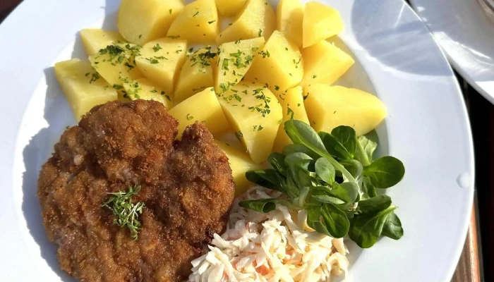 Restaurace U Vleku -  Blizko Mě - Vsetínská 112