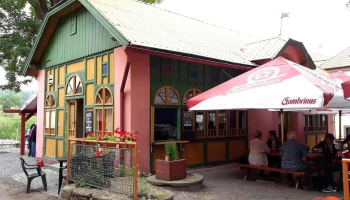 Restaurace "u Vrňáků" - Hlavní 120