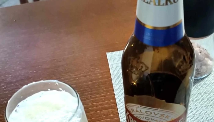 Restaurace U Zlateho Bazanta Otevřeno Nyni - Město