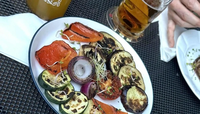 Restaurace V Parku -  Instagram - Sady 17. Listopadu 1380