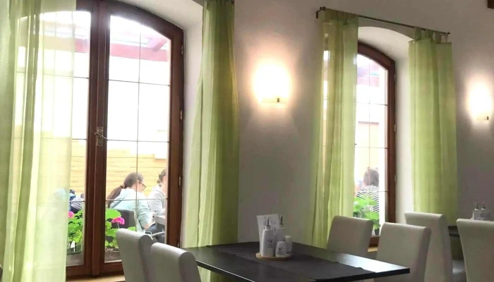 Restaurace Viola Jaromerice Nad Rokytnou Restaurace - Nám. Míru 24