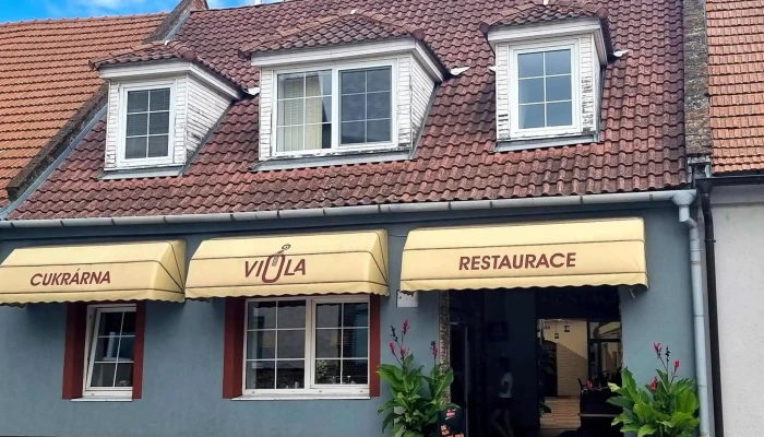 Restaurace Viola -  Lessl Jak Se Dostat - Komenského 34