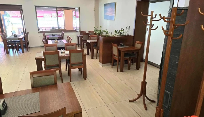 Restaurace Vlzan Vzhled A Atmosfera - Pasecká 4431