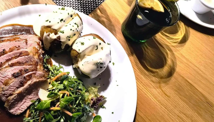 Restaurace Zeland -  Blizko Mě - Čsl. Armády 250