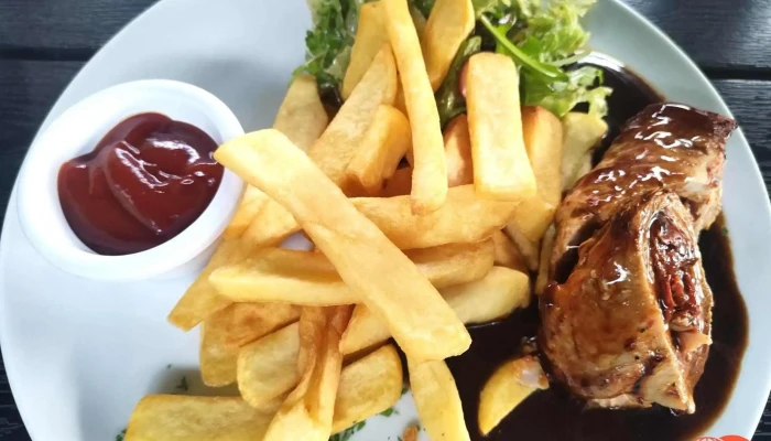 Restaurace Zeland -  Jidlo A Piti - Čsl. Armády 250