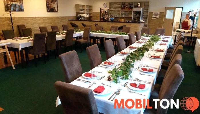 Restaurace​ Horní Dvůr - 742 82 Jistebník