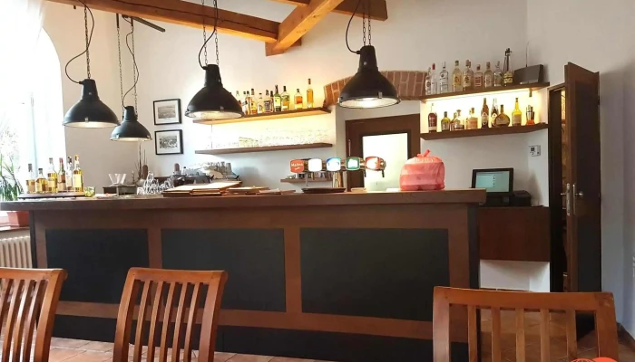 Restaurant Gourmet - 153 00 Praha 5