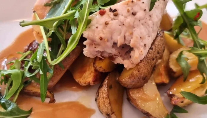 Restaurant Le Nautic -  Videa - Prostřední 40
