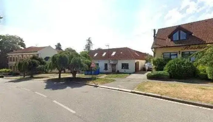 Restaurant Penzion U Buchlovskeho Zamku Street View A 360deg - Brněnská 19