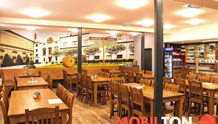 Restaurant Plnej Pekáč - 190 00 Praha 9