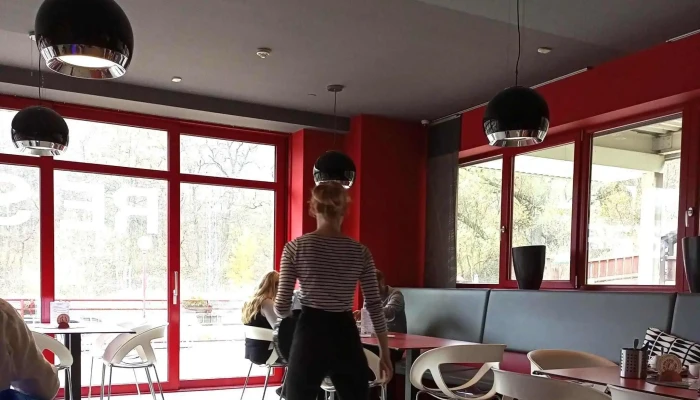 Rodinny Restaurant Galaxie Jak Se Dostat - Sokolská