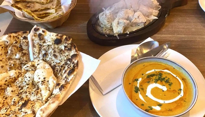 Royal Indian Restuarant -  Restaurace - Kollárova 1/19