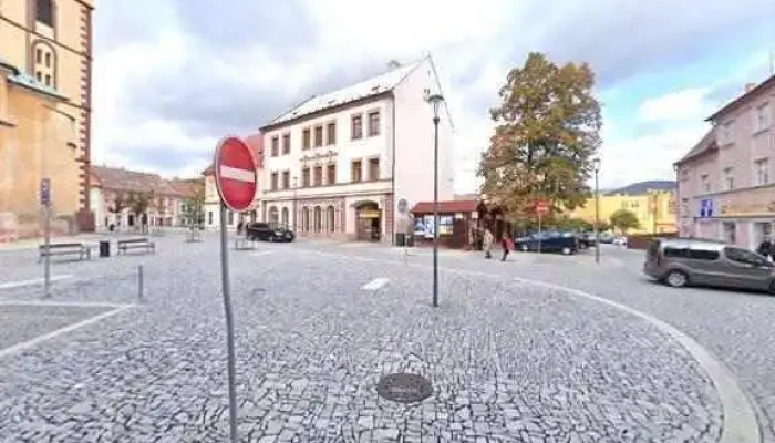Rychle Obcerstveni   Fast Food Jirkov   Jirkovske Okenko Vse - Kostelní 46