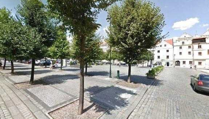 Rychle Obcerstveni Na Namesti Street View A 360deg - Pražská 122