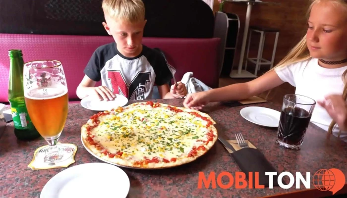 S Pizza Bar Pizza - Znojemská 650/11
