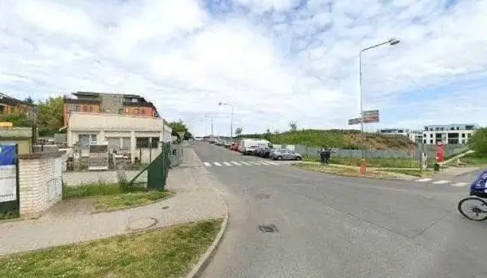 Sakyo Sushi Asian Cuisine Street View A 360deg - Přílepská 1354