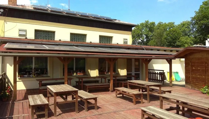 Schaumannův Dvůr s.r.o. - 793 23 Karlovice