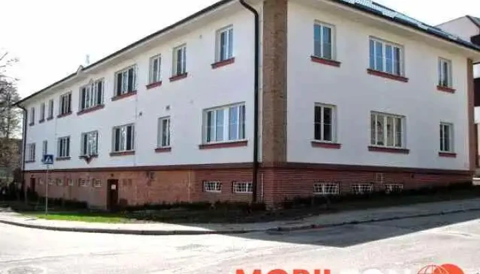 Skolni Jidelna Od Vlastnika - Smetanova 603