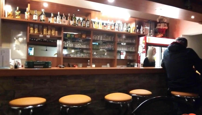 Sport bar u Arnošta - 753 01 Hranice 1-Město