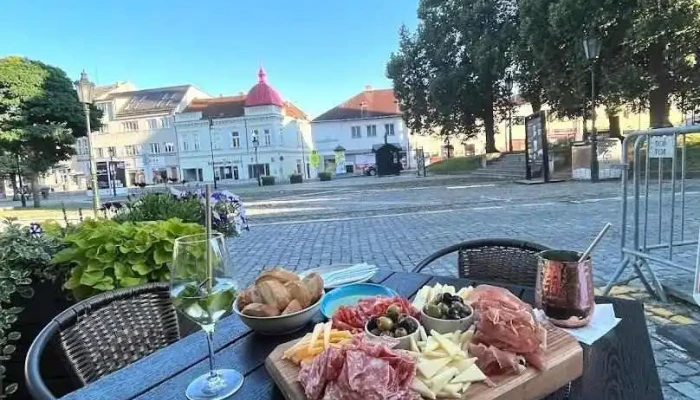 Spot bistro Říčany - Masarykovo Nám. 65/28